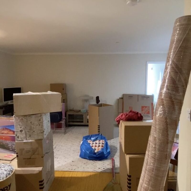 Apartment Moving in Los Angeles: The Complete Tenant Checklist